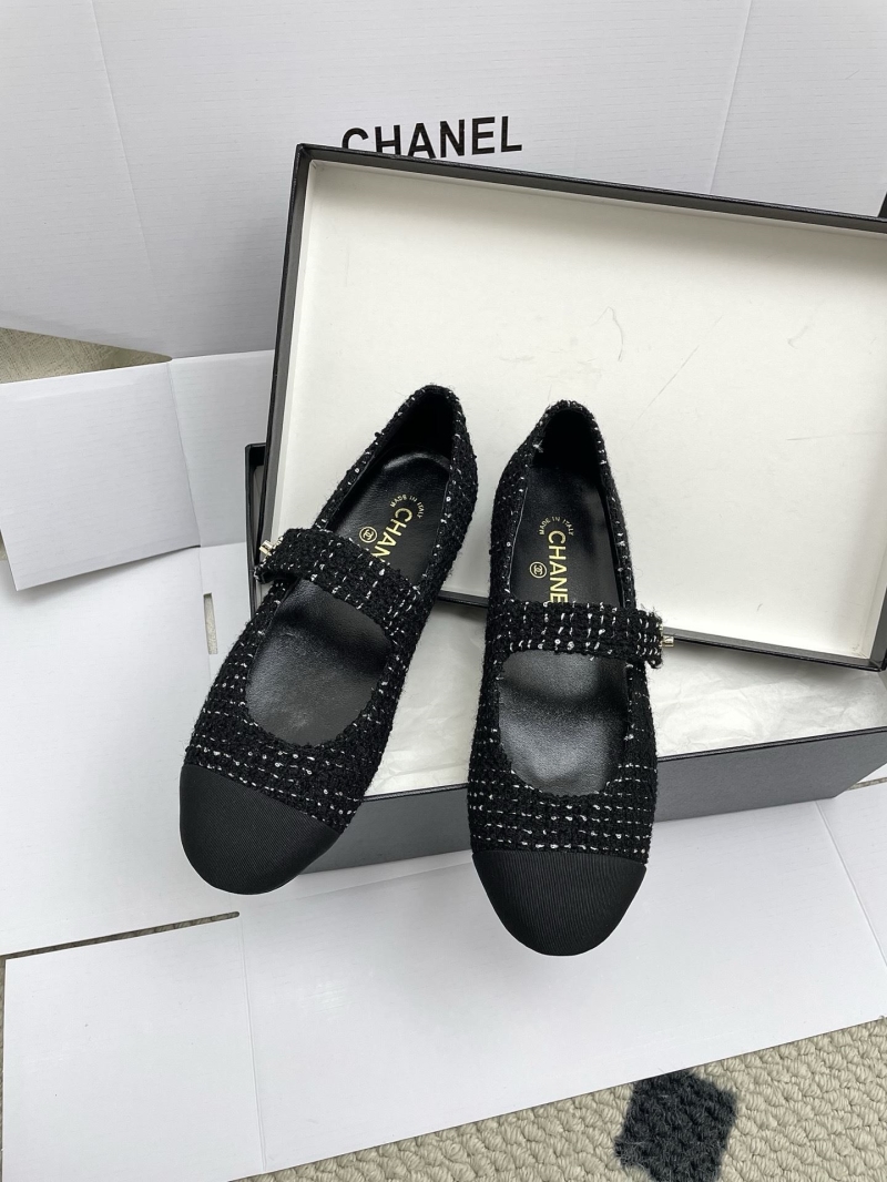 Ch**el flat shoes